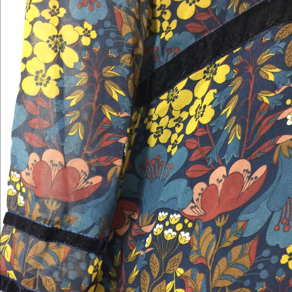 Zara dress size small ❤️😎 - Picture 4 of 4